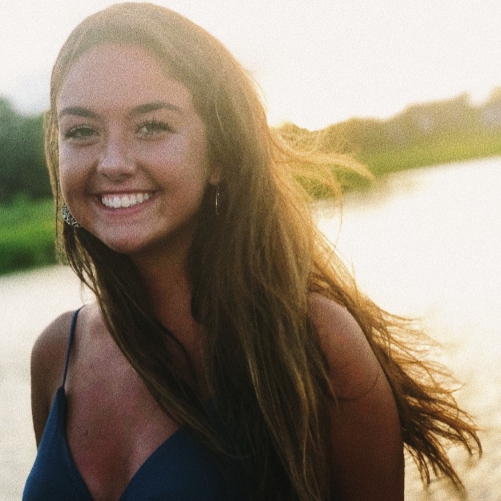 Meet your Posher, Abby
